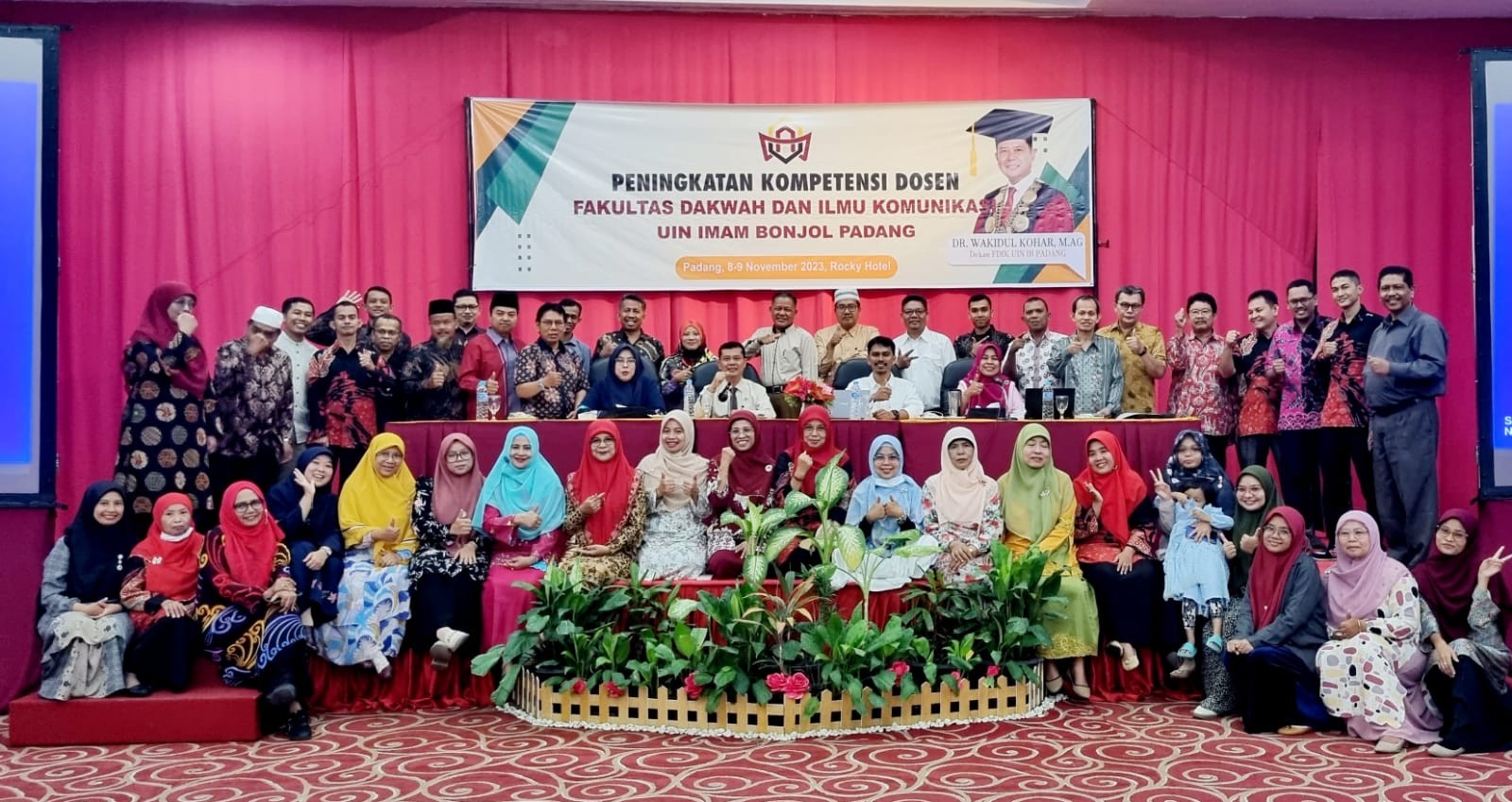 Workshop Peningkatan Kompetensi Dosen Fakultas Dakwah dan Ilmu Komunikasi UIN IB Padang